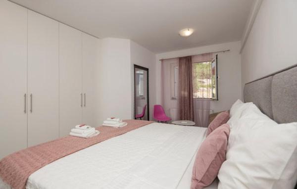 Apartment Kristina Veliko Brdo  Luaran gambar